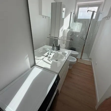 Jenni House * Pescara